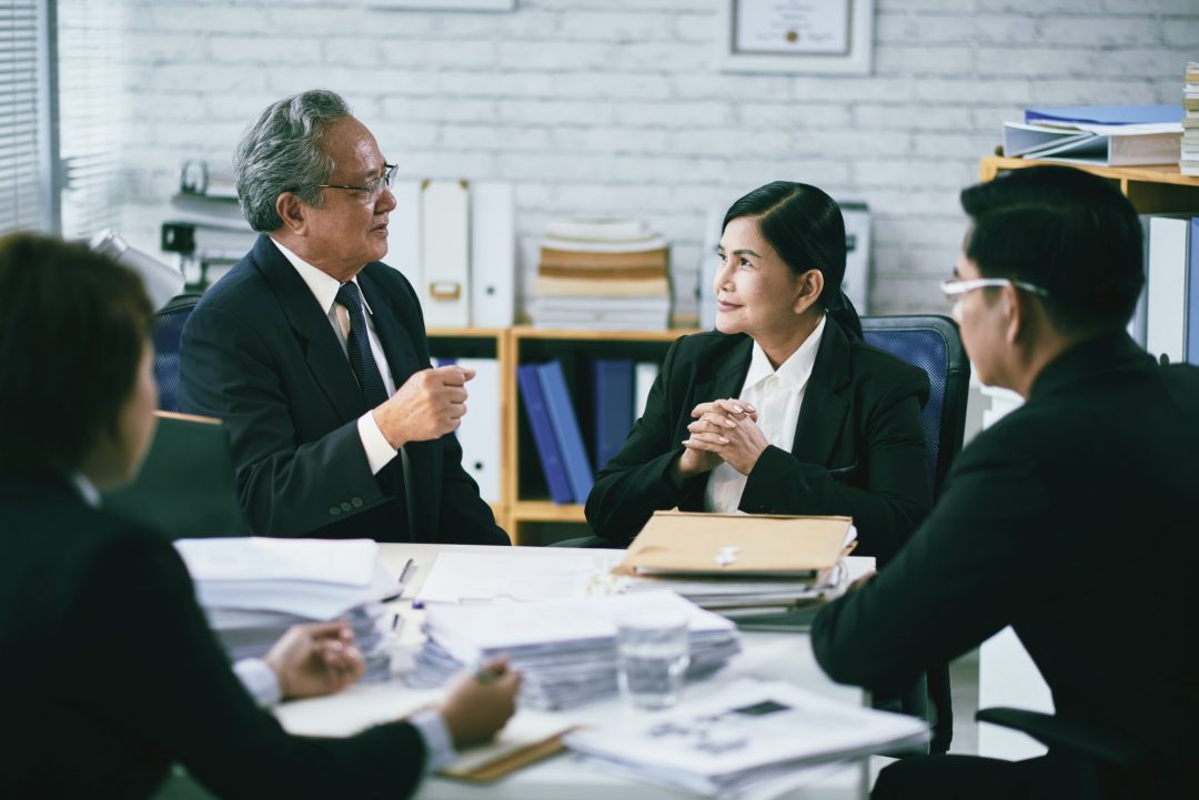 meeting-of-lawyers-e1622361255169.jpg
